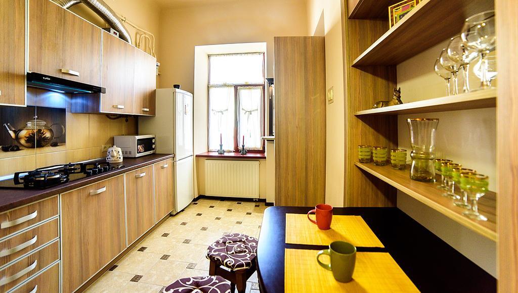 Apartments Nekrasova-Rufa 23 Львів Екстер'єр фото
